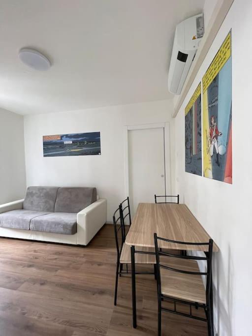 L'Etrange Rendez-Vous Tome 1 Appartement Carona  Buitenkant foto
