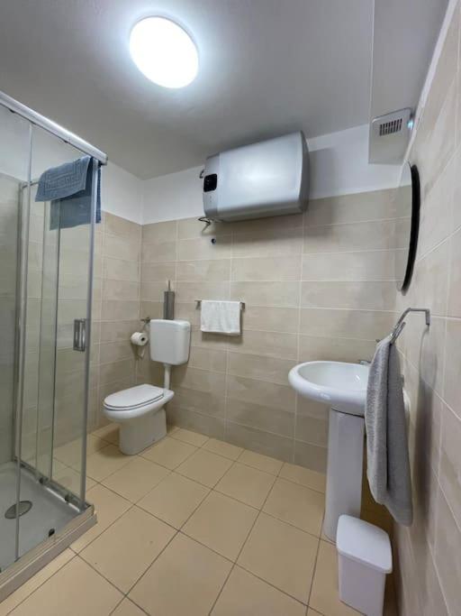 L'Etrange Rendez-Vous Tome 1 Appartement Carona  Buitenkant foto